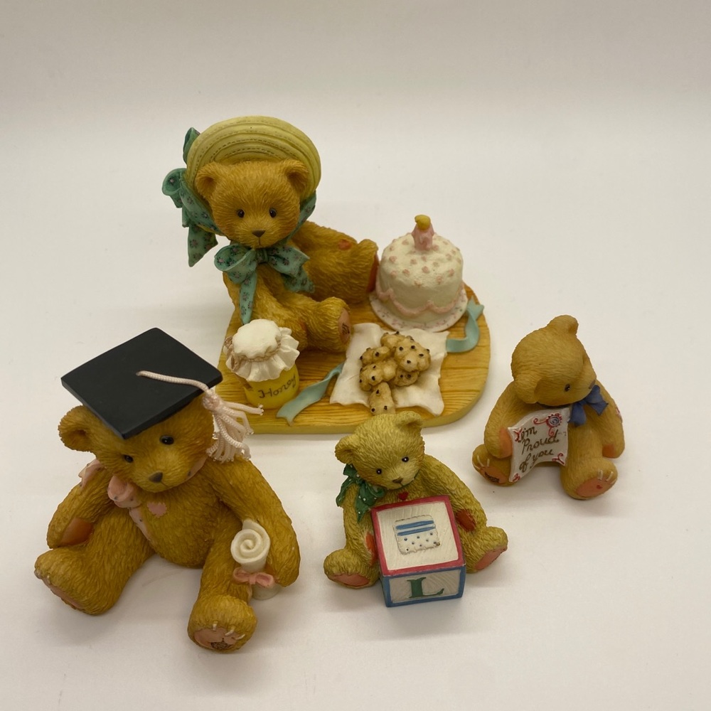 Cherished Teddies Anna set‎ 4 pieces